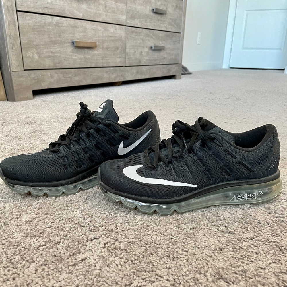 Men’s Black Nike Air Max